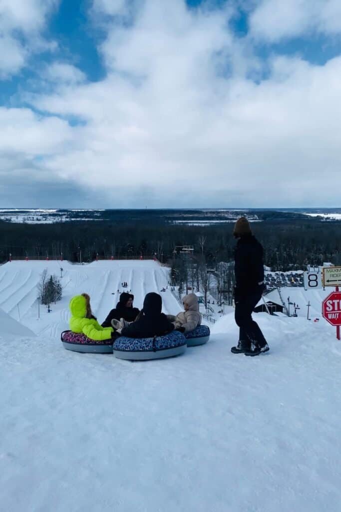 snow tubing barrie - snow valley barrie