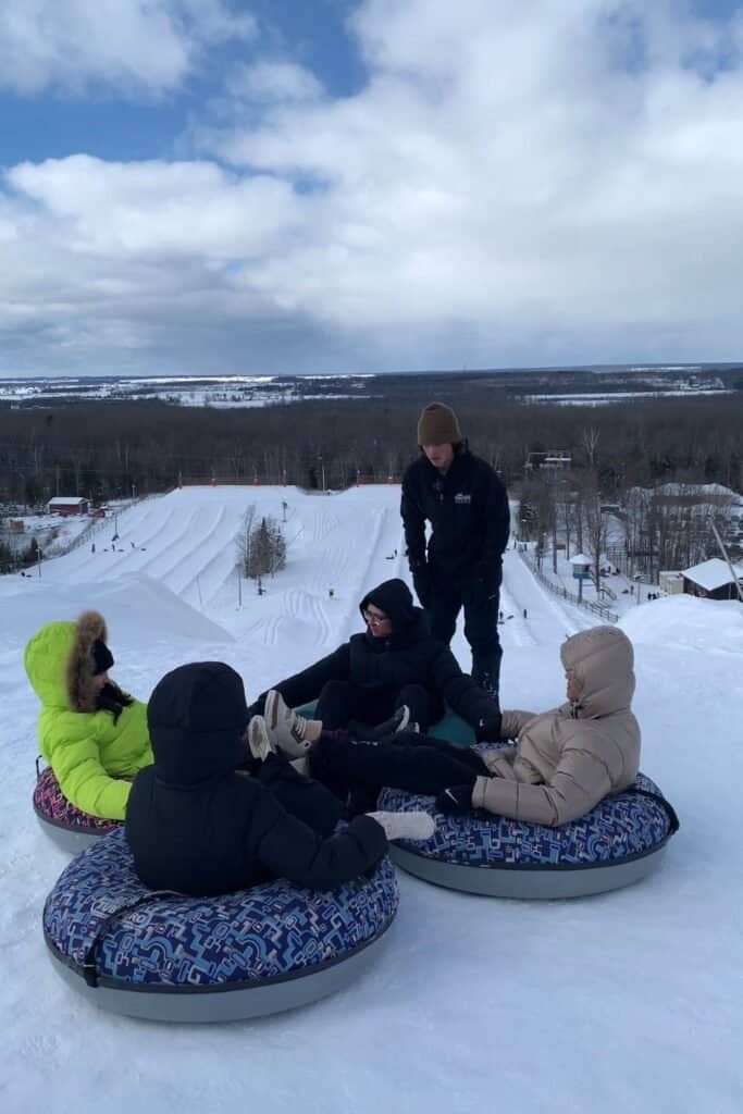 snow tubing toronto