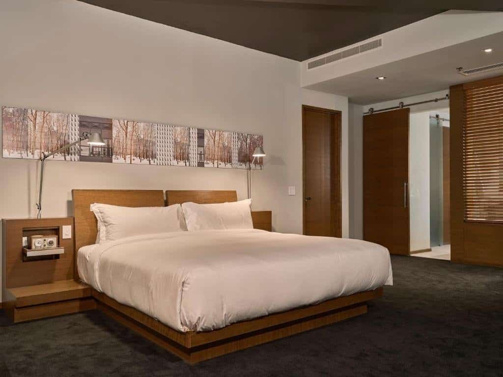 Where to Stay in Calgary: Hotel Le Germain Calgary