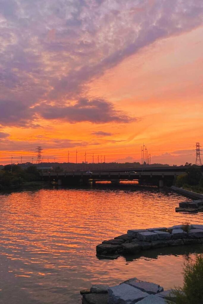 Best Places to Watch the Sunset in Toronto - Humber Bay Arch Bridge
