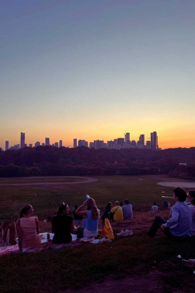 Best Places to Watch the Sunset in Toronto - Riverdale Park East