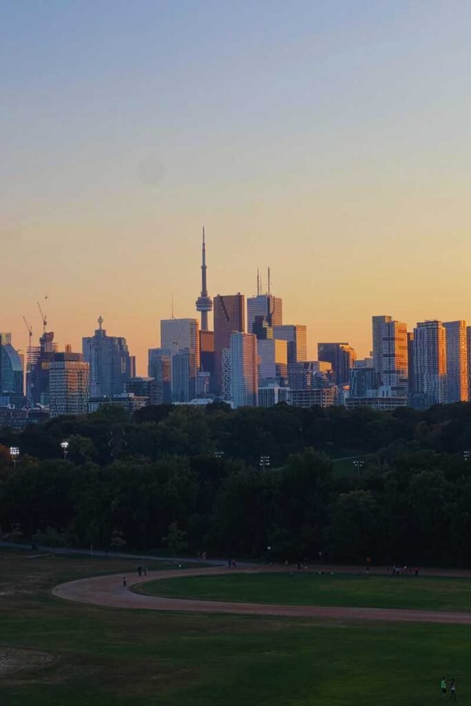 Best Places to Watch the Sunset in Toronto - Riverdale Park East