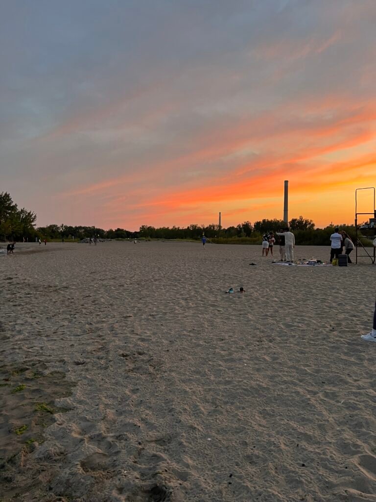 Best Places to see the Sunset in Toronto - Woodbine Beach