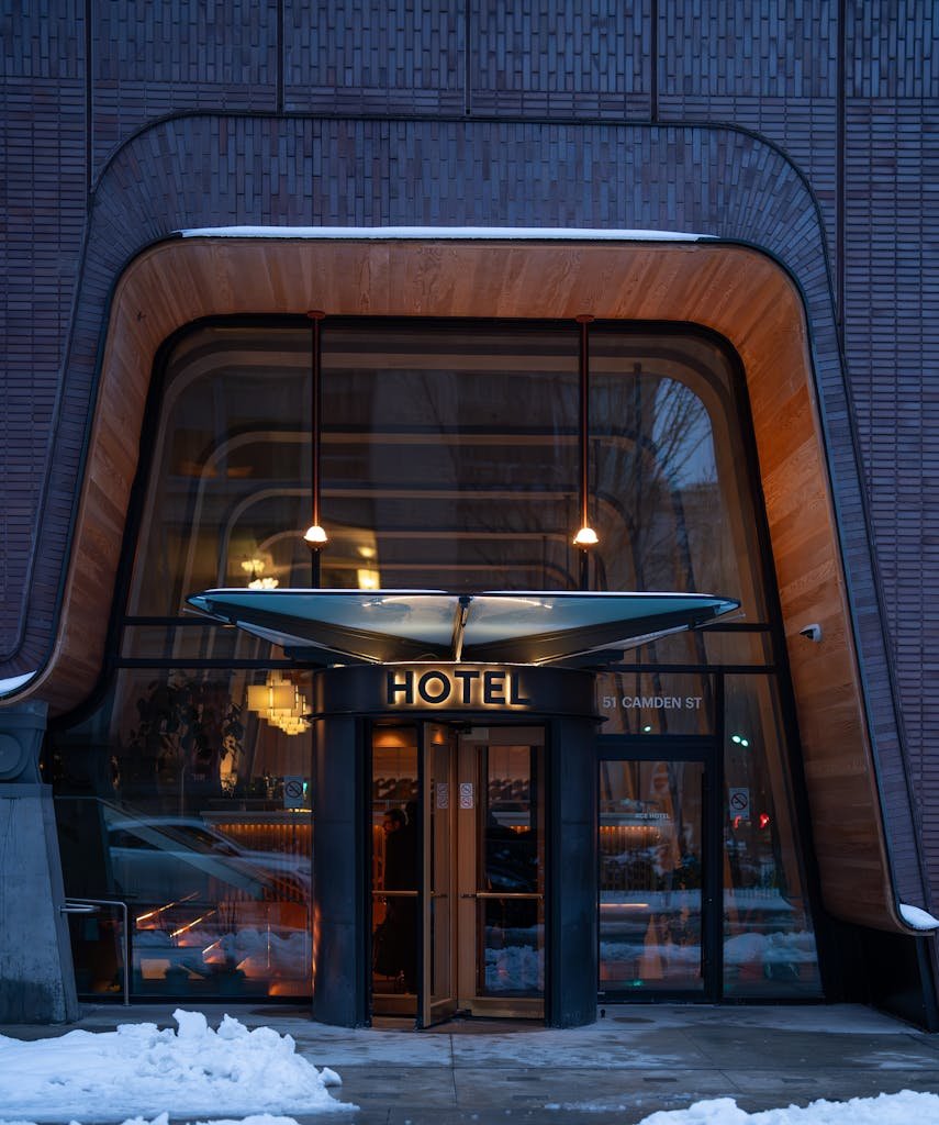 hotels near BMO Field Toronto